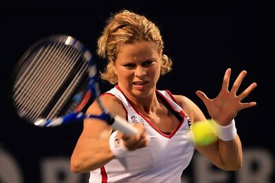 Clijisters, Schiavone win Brisbane opener