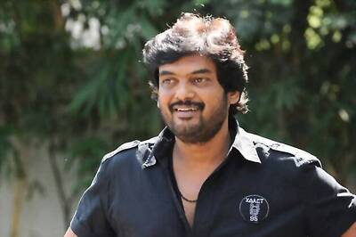 A Telugu daily criticises the director of 'CGTR'