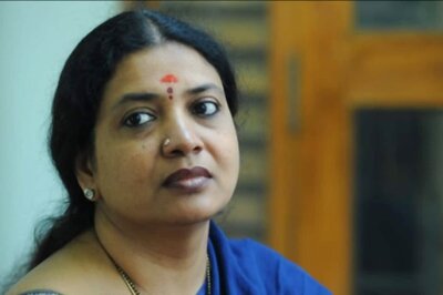 Actress Jeevitha Rajasekhar To Make Her Comeback With Rajinikanth-Starrer Lal Salaam