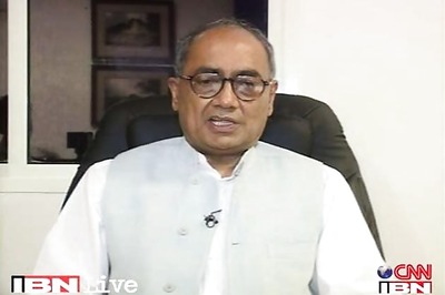 Digvijaya slams BJP for 'playing politics' over Delhi rape