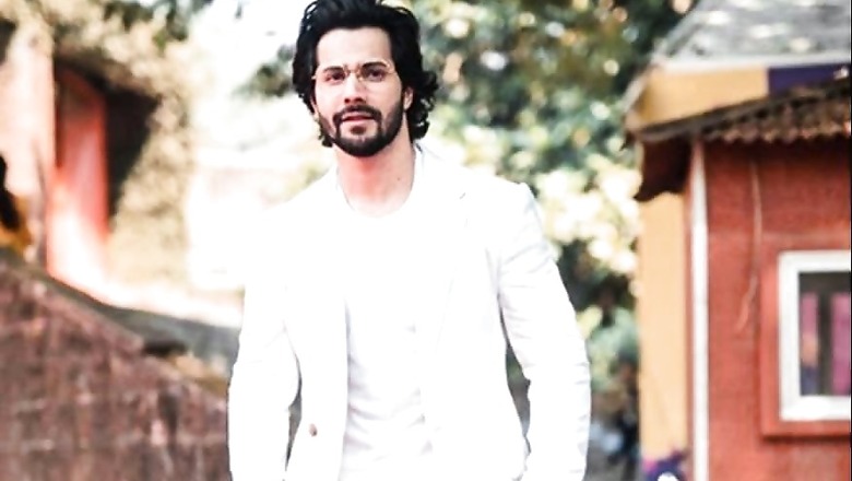 Varun Dhawan Dances Hilariously To 'Tum Toh Thehre Pardesi' With Gym Trainer; See Video