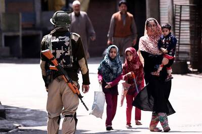 Clashes Between Protesters, Security Forces After Eid Prayers in Some Parts of Kashmir