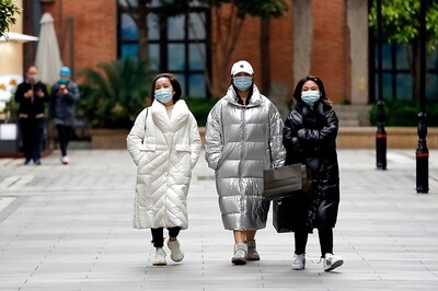 China Reports 30 New Coronavirus Cases, Nine Districts in Wuhan Classified as Low-Risk Areas