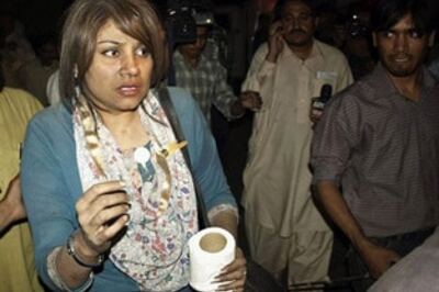 Death toll in Peshawar hotel blast rises to 16