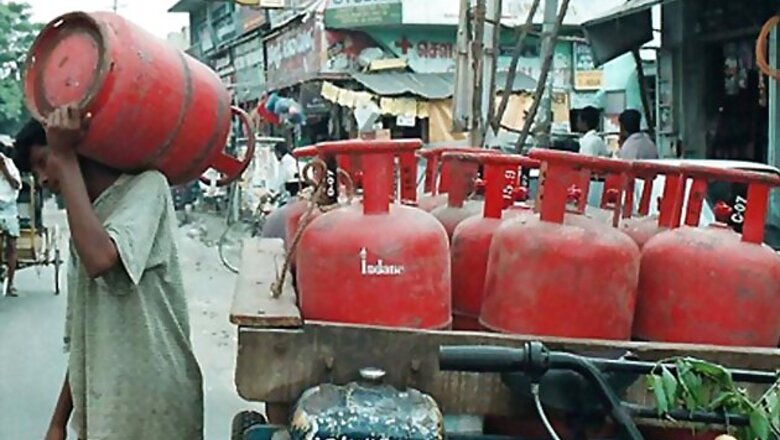 K'taka LPG distributors threaten to stop delivery