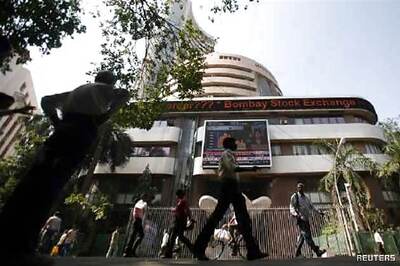 Sensex ends Monday in negative