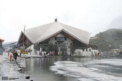 Hemkund Sahib in U'khand to Open on Sept 4, Devotees to Carry Covid-19 Negative Certificate