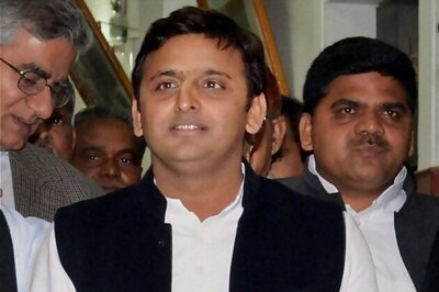 Akhilesh Yadav's rally cancelled in Kanpur due to death in his family