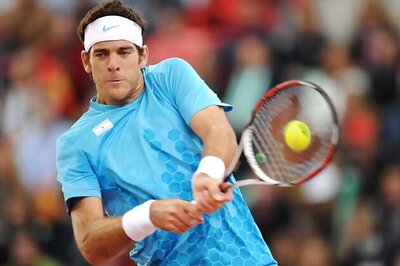 Del Potro upsets Djokovic, Nadal beats Berdych at Indian Wells