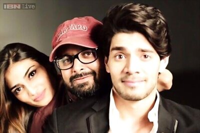 Nikhil Advani wraps up the shoot of 'Hero' with a photoshoot with Sooraj Pancholi and Athiya Shetty