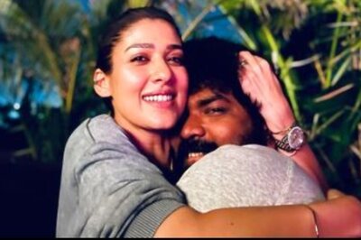 Nayanthara Holds Hubby Vignesh Shivan Close to Her in This Romantic Photo, Take a Look