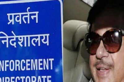 Pune Resident Accuses Shatrughan Sinha, Family of Land Forgery, Files Complaint With ED