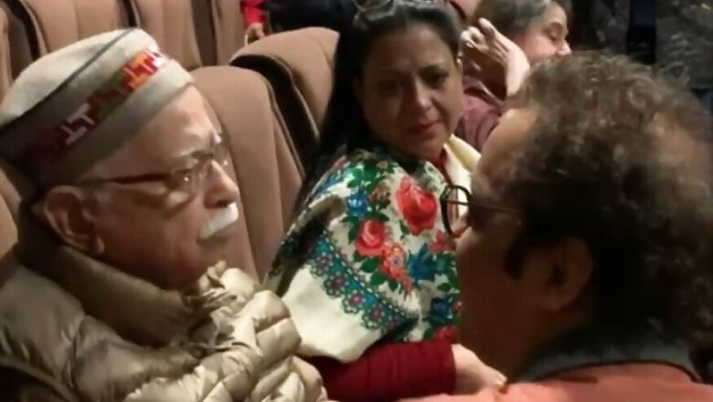 LK Advani Couldn't Hold Back Tears After Watching Vidhu Vinod Chopra's Shikara