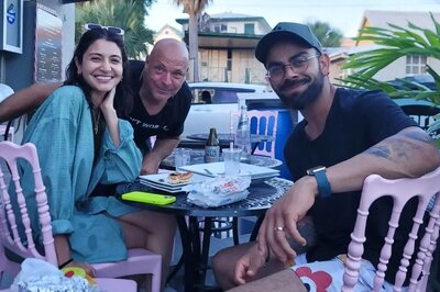 Anushka Sharma, Virat Kohli Are All Smiles in NEW Photo From Their Lunch Date in Barbados