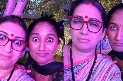 Smriti Irani's Selfie With Comedian 'Aiyyo' Shraddha Has a 'Kyunki Saas Bhi Kabhi Bahu Thi' Twist