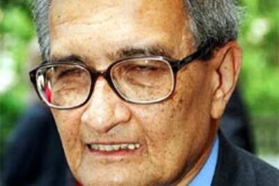 Amartya Sen faints in Dhaka