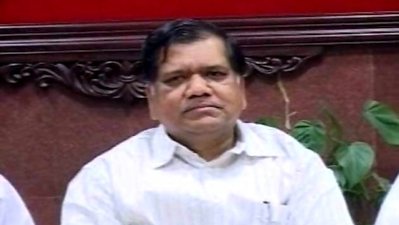 Karnataka crisis: Shettar to meet Rajnath on Monday