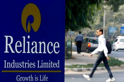 India's Top 10 Firms Add Over Rs 4 Lakh Crore in M-cap; RIL, HDFC Lead