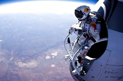 Felix Baumgartner: Skydiver eyes record-breaking jump over US