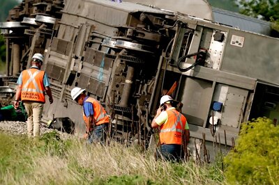 At Least Three Dead, Dozens Hurt In Missouri Amtrak Train Crash