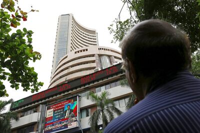 Sensex Ends 562 pts Higher, Nifty Above 18,000; L&T, HUL Rise up to 3%