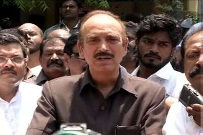 TN Assembly elections: Ghulam Nabi Azad to meet Karunanidhi for seat-sharing talks on Monday
