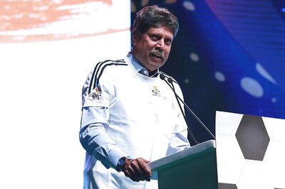 Kapil Dev Promises to Give Good Stories to Kabir Khan For 83