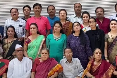 This Big Indian Joint Family Has 72 Members Living in The Same House in Maharashtra