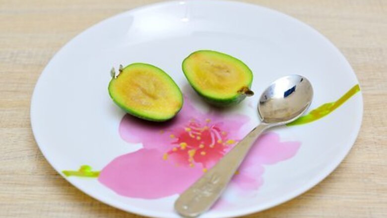 How to Enjoy Feijoas