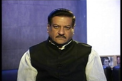 Maharashtra: Prithviraj Chavan, Ajit Pawar under pressure to resign
