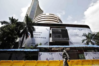 Sensex ends 29 points down, M&M falls 4 per cent on weak July sales