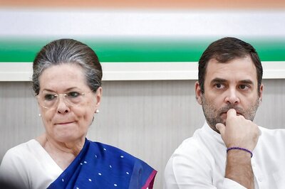 Congress to Hold Silent Protest at Rajghat on Monday with Sonia, Rahul Gandhi in Attendance
