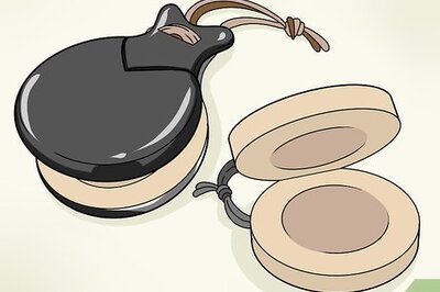 How to Play Castanets