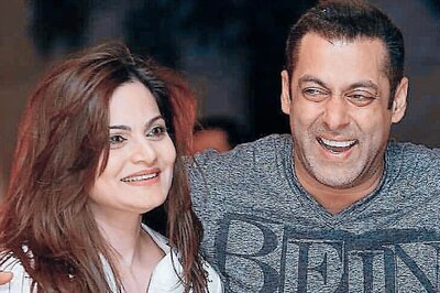 Salman Khan, Sister Alvira Khan Have Nothing to Do with Cheating Complaint, Says Jewellery Brand