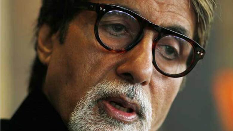 'Unfair' to target Dhoni for T20 loss: Big B