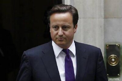 UK PM Cameron plans tougher immigration crackdown