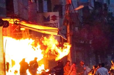 2020 Delhi Riots: Court Orders Framing Charges Against 5 People in Bhajanpura Petrol Pump Blaze Case