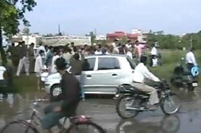 Car turns into gas chamber, kills 4