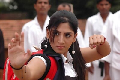 'Jayahe' is a bad rehash of many films