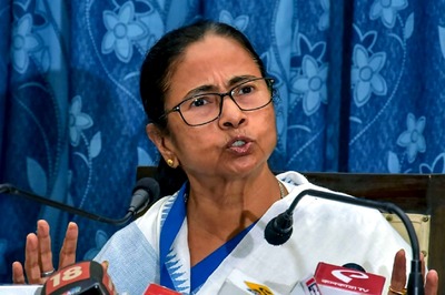Cinema Halls, Plays to Reopen in West Bengal from October 1, Says Chief Minister Mamata Banerjee