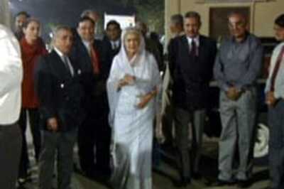 Battle royale open to out-of-court solution