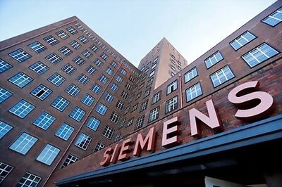 Siemens profit beats forecasts helped by accounting gain