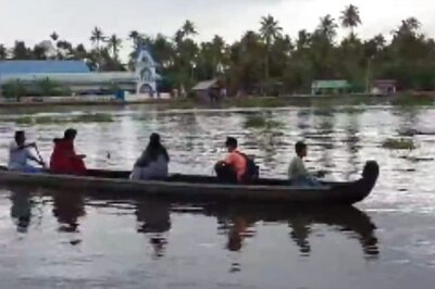 In Kerala's Kuttanad, Students Use Boats And Canoes To Go To School