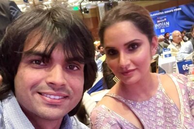 Neeraj Chopra Catches Up With Sania Mirza at CNN-News18 Indian of The Year 2022 Awards