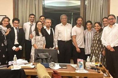 As Aryan Khan Prepares to Go Home by 5:30 pm, Here's Jail Release Process & Team SRK's Tough Fight in Court