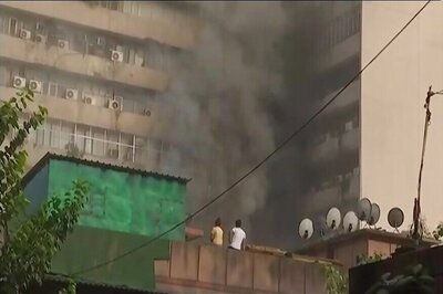 Major Fire Breaks Out at Lok Nayak Bhawan Near Khan Market in Delhi