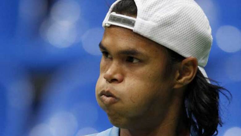 Somdev crashes out of French Open