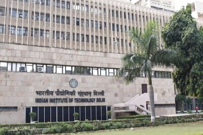 IIT Delhi Brings Labs to Farms, Ties up with IFFCO for Research in Agriculture