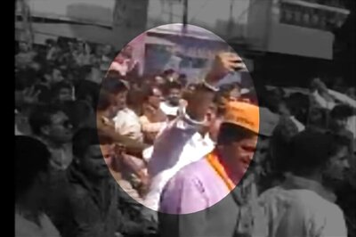 AAP Presses For Criminal Case Against MP CM Shivraj For Slapping His Bodyguard