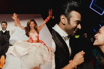 Kriti Kharbanda, Pulkit Samrat Groove On The Dance Floor, Slide Together In Viral Reception Pics